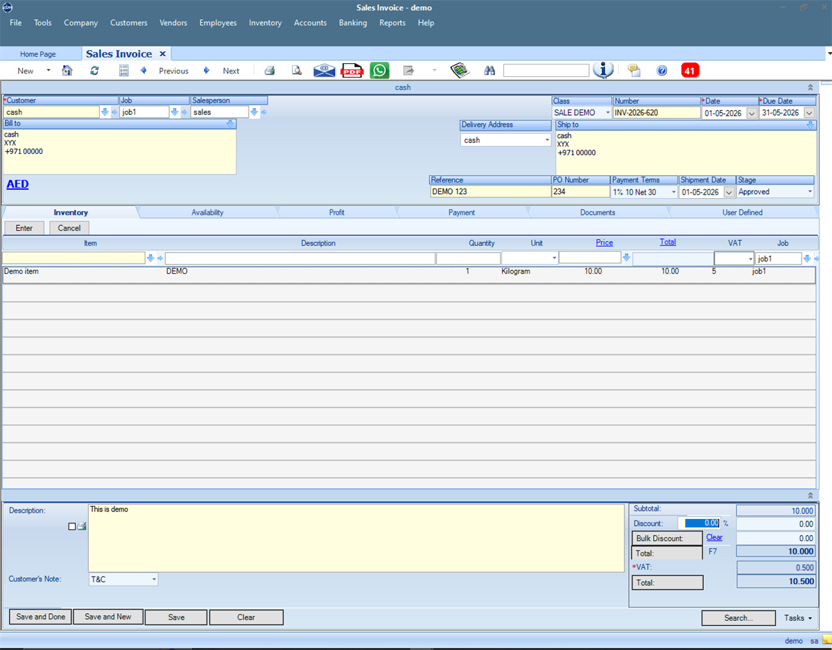 QBM sales invoice workflow with demo customer, item, VAT and total values